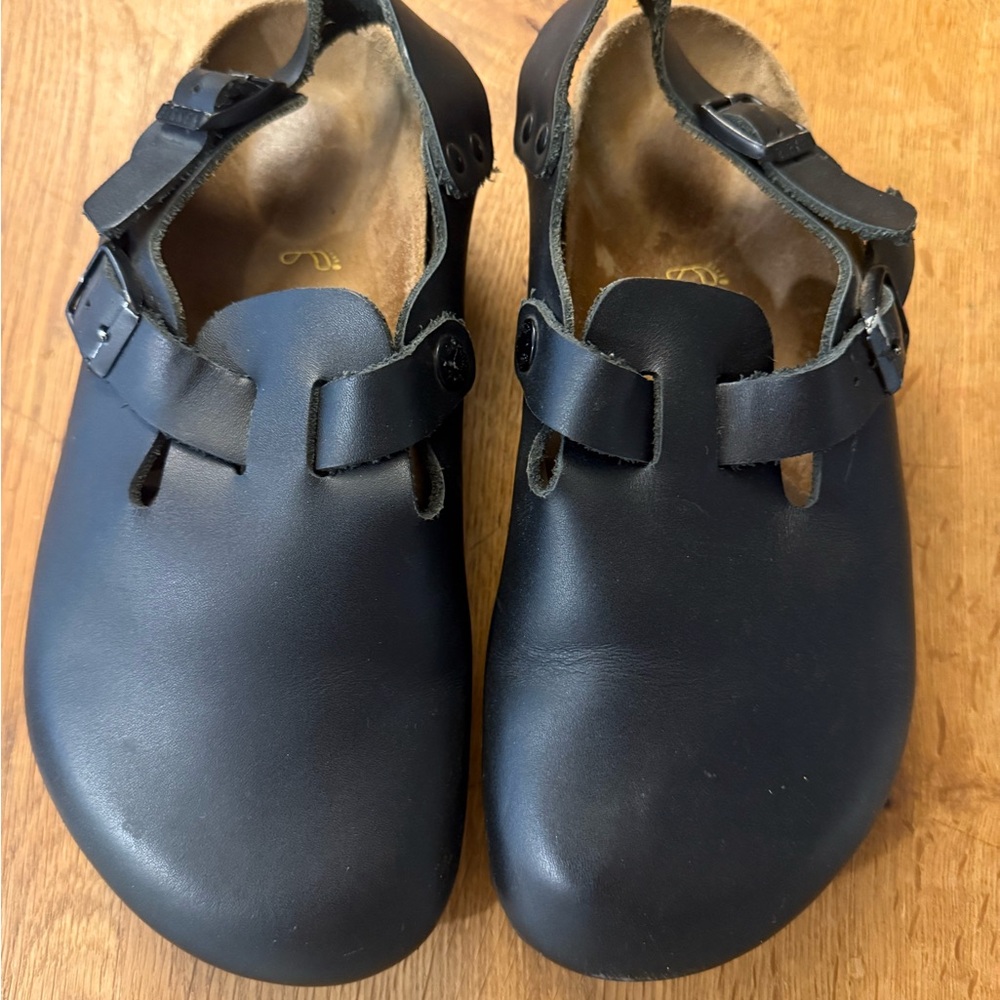 Birkenstock Clogs - Picture 2 of 4